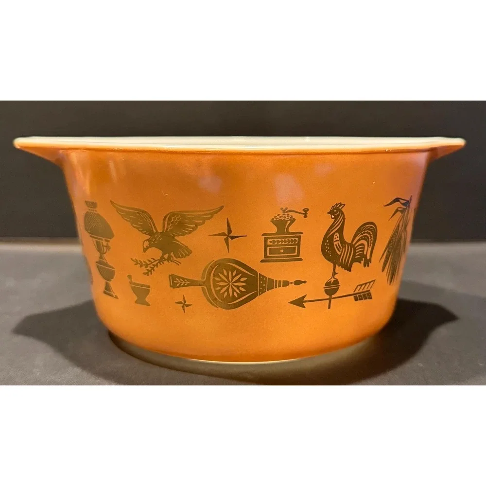 Vintage Pyrex‎ Early American Cinderella Mixing Bowl 441 Orange Gold 1.5 Pt